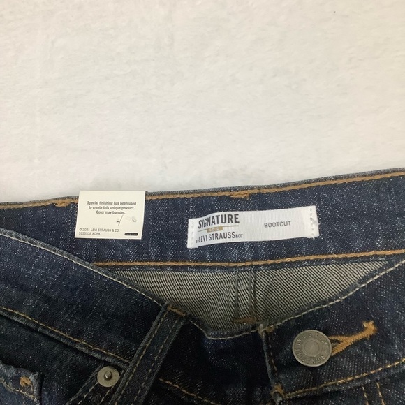 Levi’s NWT Gold Signature By Levi Bootcut Jeans Sz 34W 34L - Picture 3 of 9